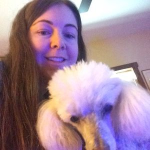 Meet your Posher, Christina